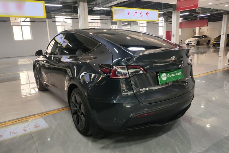 Used Tesla Model Y 2024 Rear-Wheel-Drive Version Rear Left 45 Deg