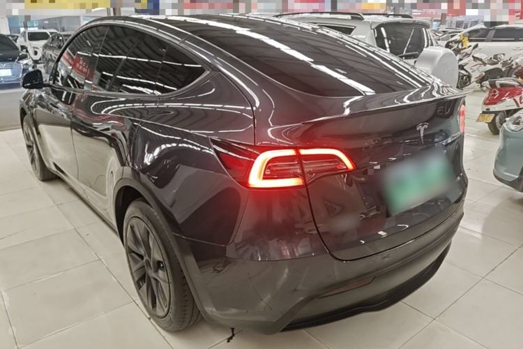 Used Tesla Model Y 2024 Rear-Wheel-Drive Version Rear Left 45 Deg