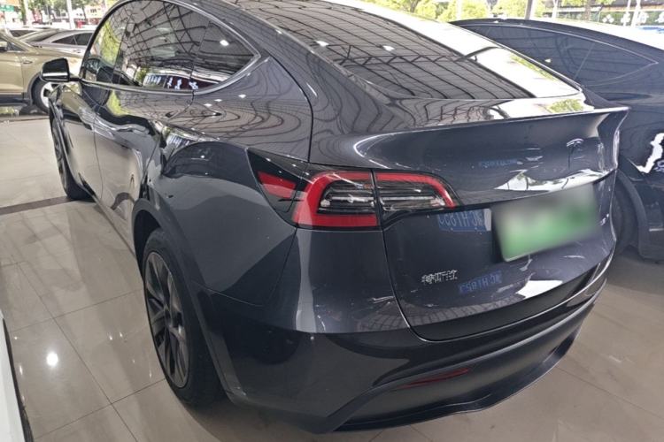 Used Tesla Model Y 2024 Rear-Wheel-Drive Version Rear Left 45 Deg