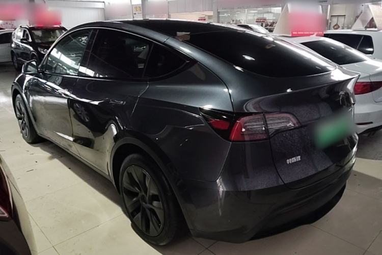 Used Tesla Model Y 2024 Rear-Wheel-Drive Version Rear Left 45 Deg