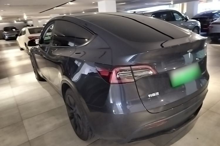 Used Tesla Model Y 2024 Rear-Wheel-Drive Version Rear Left 45 Deg