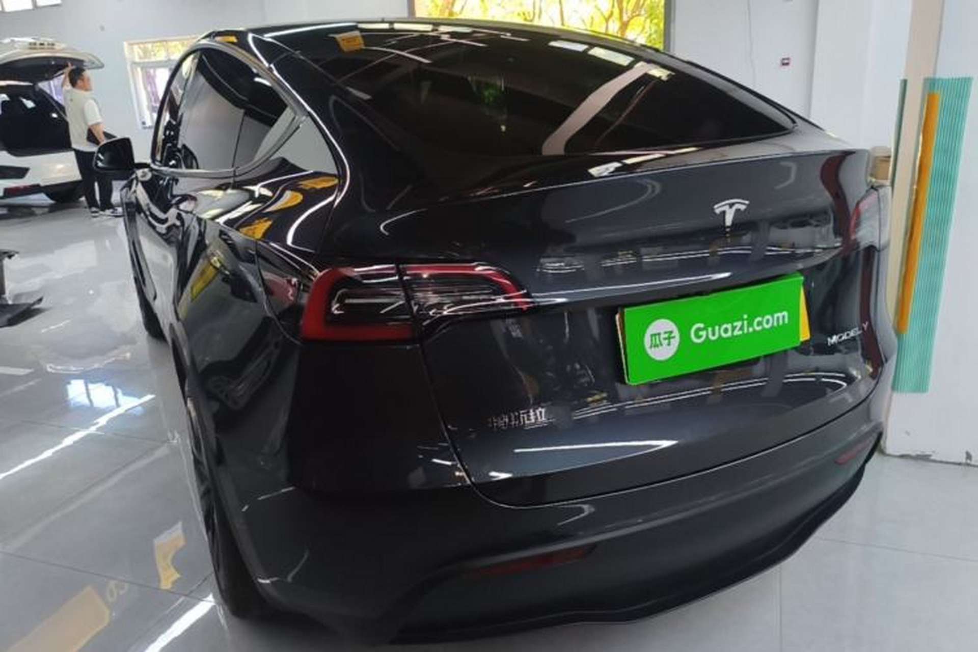 Used Tesla Model Y 2024 Rear-Wheel-Drive Version Rear Left 45 Deg
