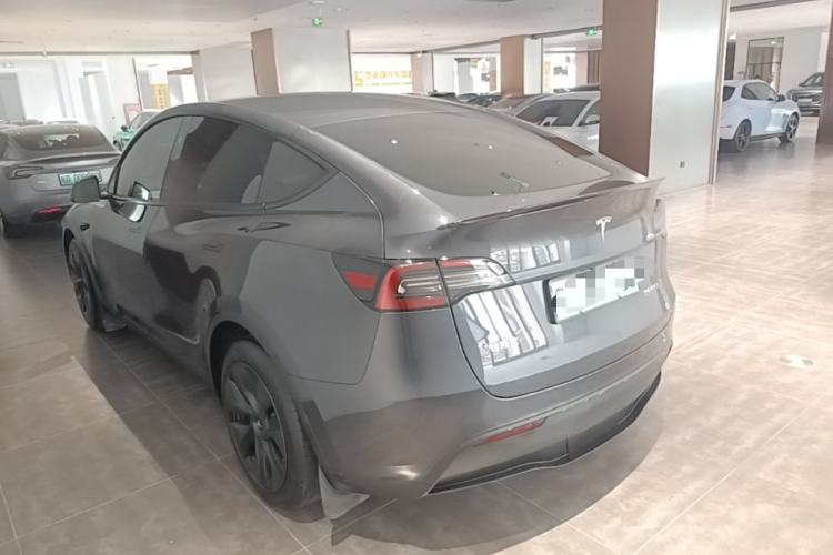 Used Tesla Model Y 2024 Rear-Wheel-Drive Version Rear Left 45 Deg