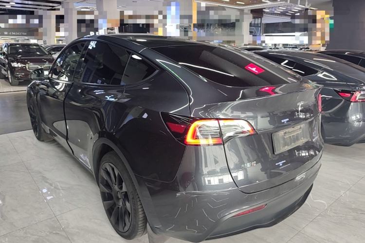 Used Tesla Model Y 2024 Rear-Wheel-Drive Version Rear Left 45 Deg