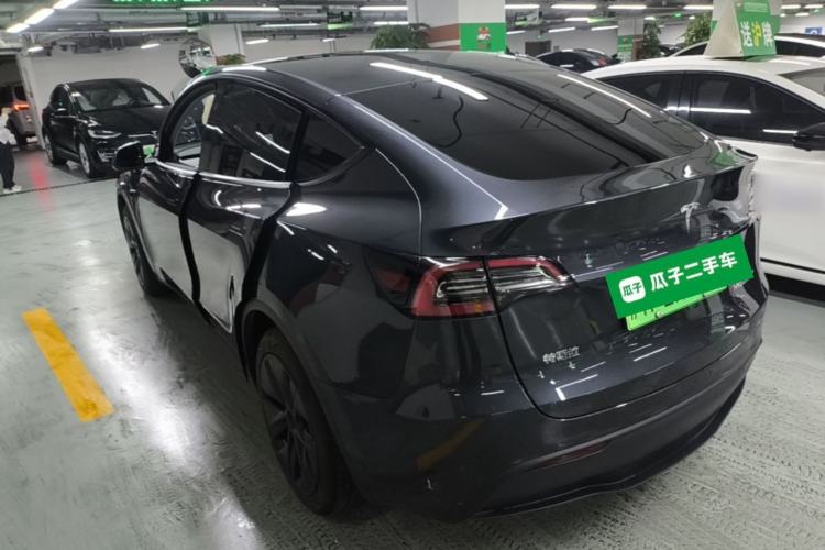 Used Tesla Model Y 2024 Rear-Wheel-Drive Version Rear Left 45 Deg