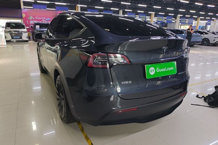 Used Tesla Model Y 2024 Rear-Wheel-Drive Version Rear Left 45 Deg