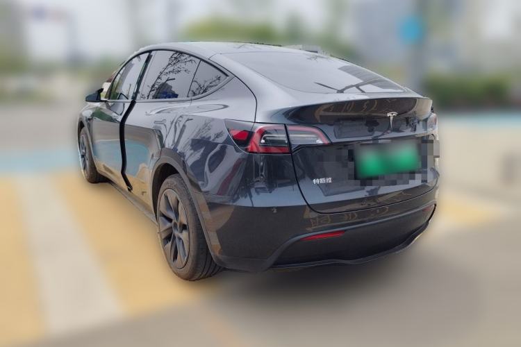 Used Tesla Model Y 2024 Rear-Wheel-Drive Version Rear Left 45 Deg