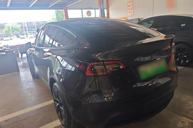 Used Tesla Model Y 2024 Rear-Wheel-Drive Version Rear Left 45 Deg