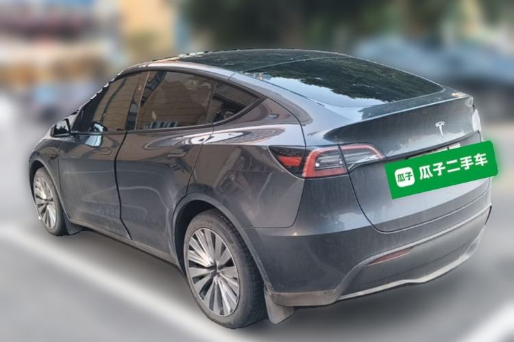 Used Tesla Model Y 2024 Long-Range All-Wheel-Drive Version Rear Left 45 Deg