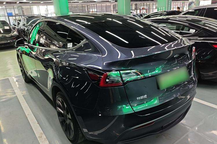 Used Tesla Model Y 2024 Rear-Wheel-Drive Version Rear Left 45 Deg