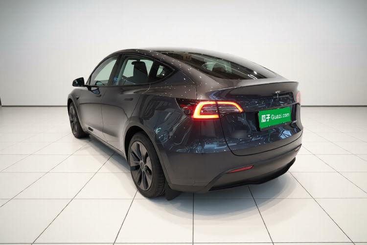 Used Tesla Model Y 2024 Rear-Wheel-Drive Version Rear Left 45 Deg
