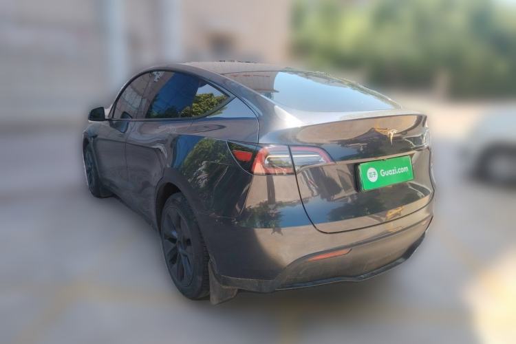 Used Tesla Model Y 2024 Long-Range All-Wheel-Drive Version Rear Left 45 Deg