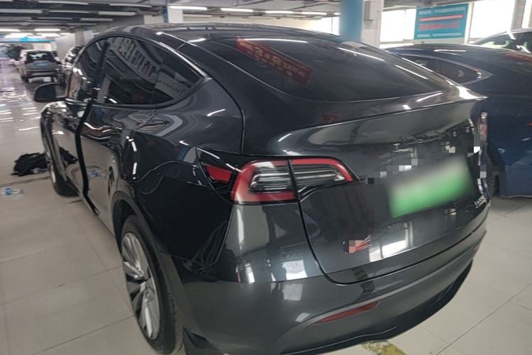Used Tesla Model Y 2024 Rear-Wheel-Drive Version Rear Left 45 Deg