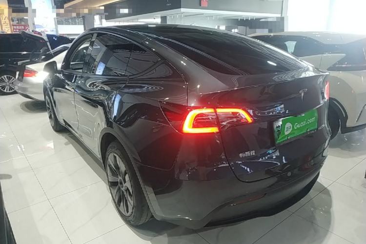 Used Tesla Model Y 2024 Rear-Wheel-Drive Version Rear Left 45 Deg