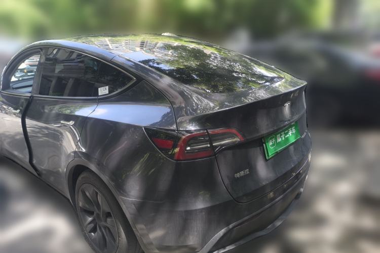 Used Tesla Model Y 2024 Rear-Wheel-Drive Version Rear Left 45 Deg