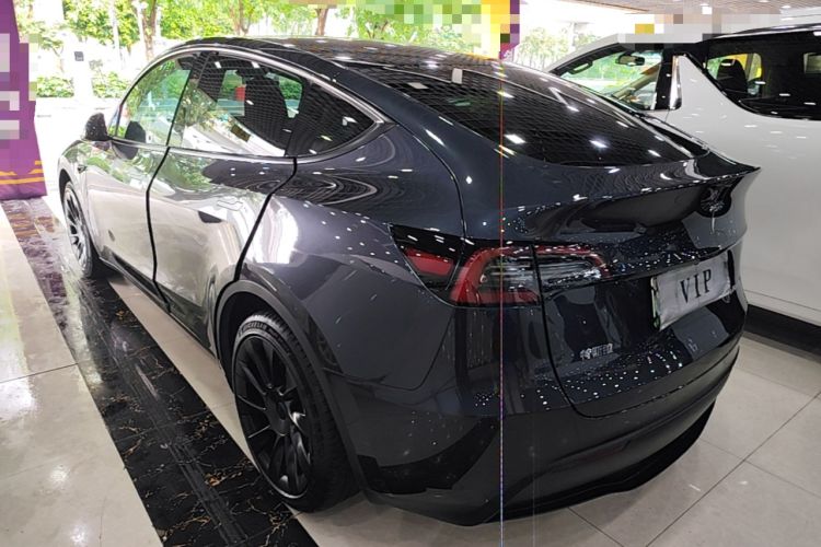 Used Tesla Model Y 2024 Rear-Wheel-Drive Version Rear Left 45 Deg