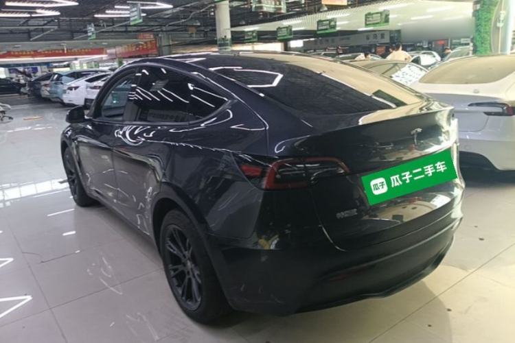 Used Tesla Model Y 2024 Rear-Wheel-Drive Version Rear Left 45 Deg
