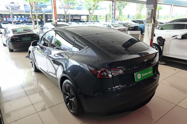 Used Tesla Model Y 2024 Rear-Wheel-Drive Version Rear Left 45 Deg