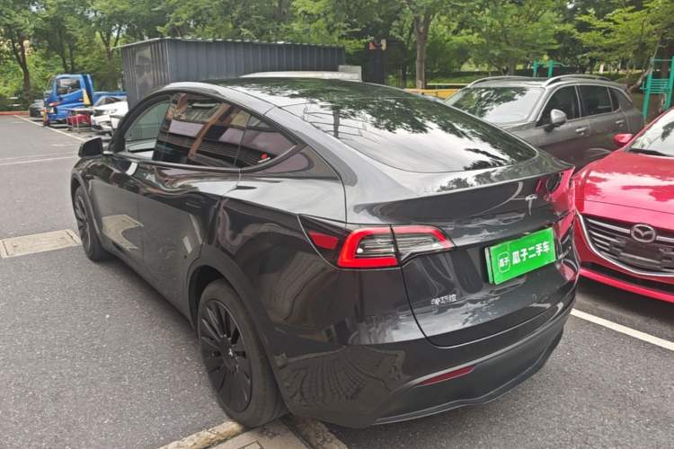 Used Tesla Model Y 2024 Rear-Wheel-Drive Version Rear Left 45 Deg