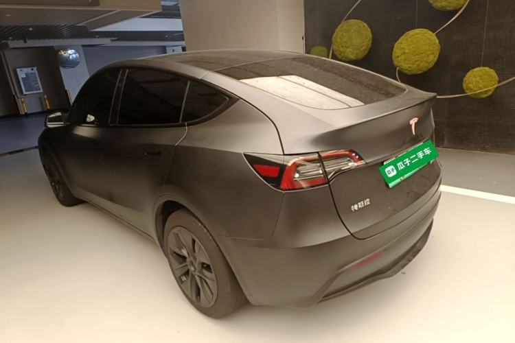 Used Tesla Model Y 2024 Rear-Wheel-Drive Version Rear Left 45 Deg