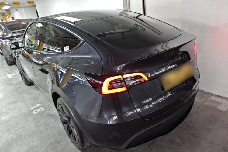 Used Tesla Model Y 2024 Rear-Wheel-Drive Version Rear Left 45 Deg