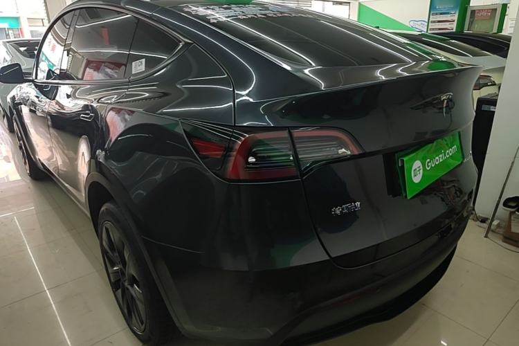 Used Tesla Model Y 2024 Long-Range All-Wheel-Drive Version Rear Left 45 Deg