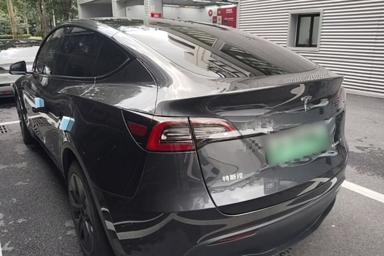 Used Tesla Model Y 2024 Rear-Wheel-Drive Version Rear Left 45 Deg