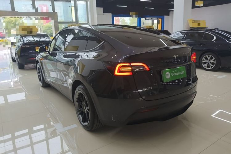 Used Tesla Model Y 2024 Rear-Wheel-Drive Version Rear Left 45 Deg