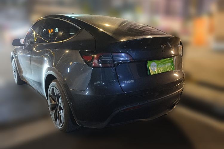Used Tesla Model Y 2024 Rear-Wheel-Drive Version Rear Left 45 Deg