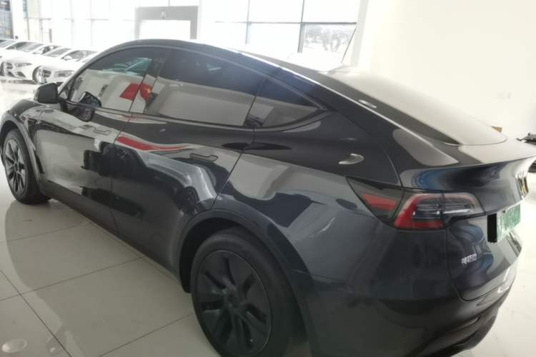 Used Tesla Model Y 2024 Rear-Wheel-Drive Version Rear Left 45 Deg