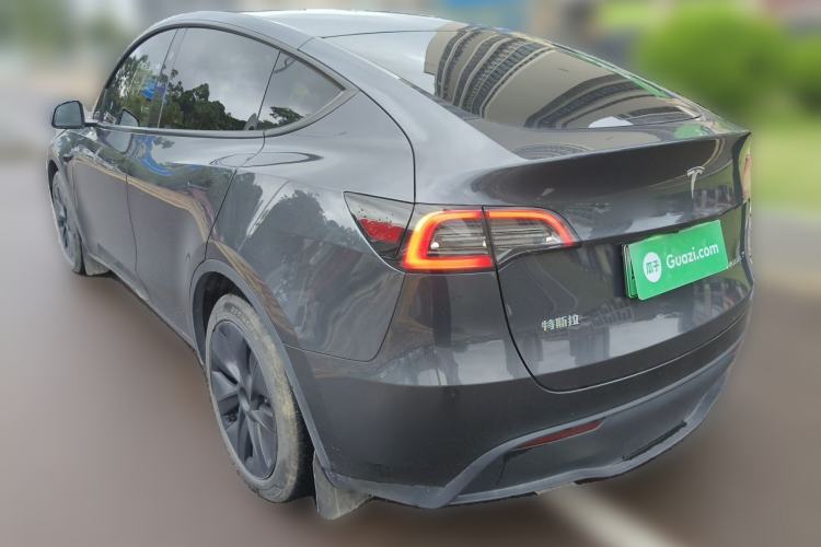 Used Tesla Model Y 2024 Long-Range All-Wheel-Drive Version Rear Left 45 Deg