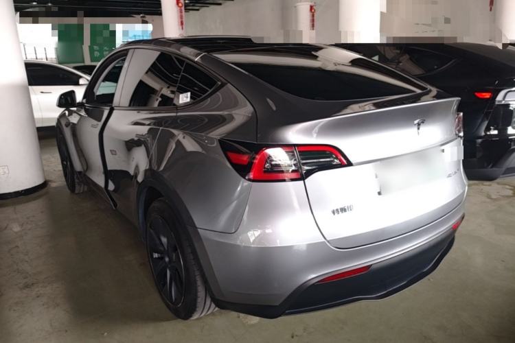 Used Tesla Model Y 2024 Rear-Wheel-Drive Version Rear Left 45 Deg