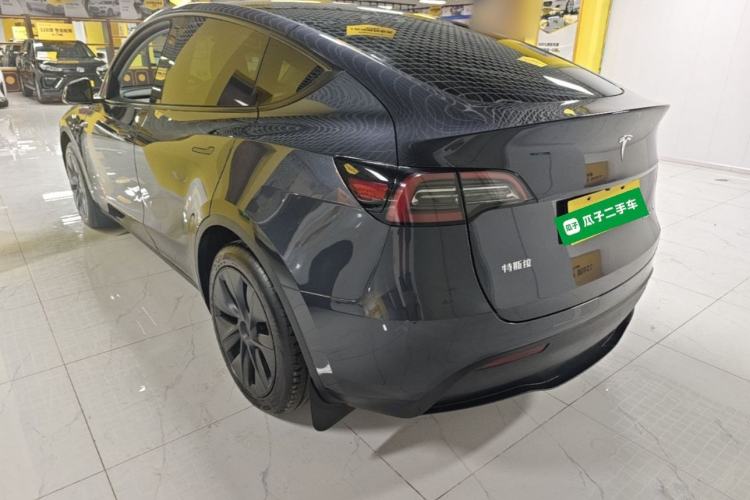 Used Tesla Model Y 2024 Rear-Wheel-Drive Version Rear Left 45 Deg
