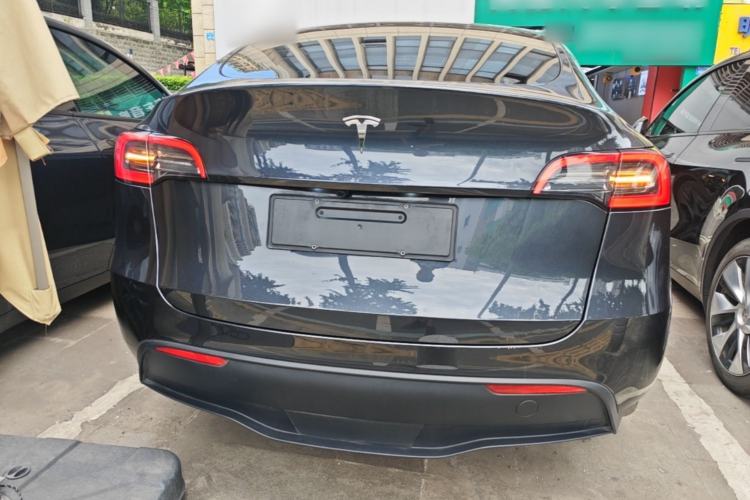 Used Tesla Model Y 2024 Rear-Wheel-Drive Version Rear