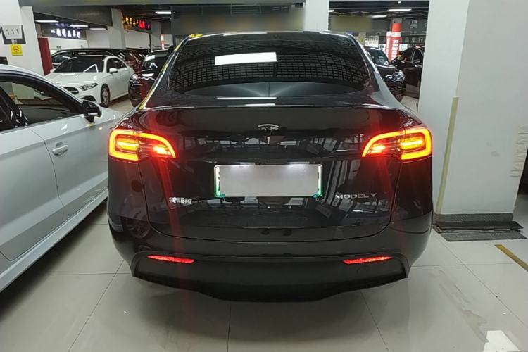 Used Tesla Model Y 2024 Rear-Wheel-Drive Version Rear