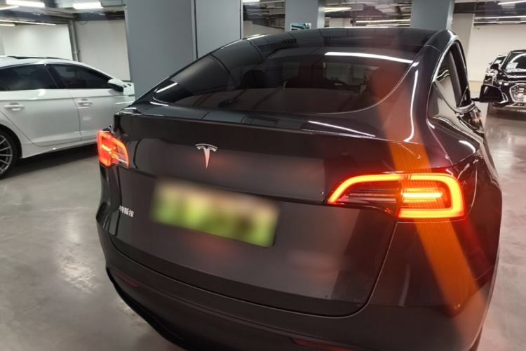 Used Tesla Model Y 2024 Rear-Wheel-Drive Version Rear