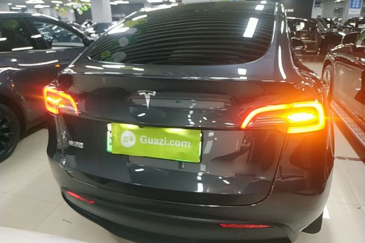 Used Tesla Model Y 2024 Long-Range All-Wheel-Drive Version Rear