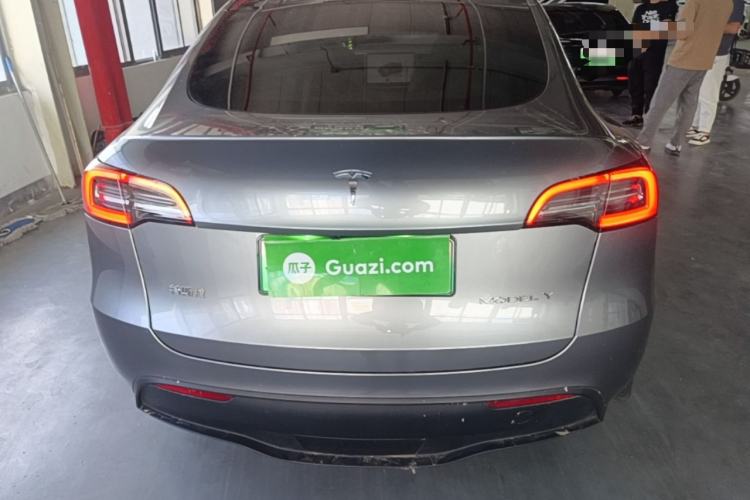 Used Tesla Model Y 2024 Long-Range All-Wheel-Drive Version Rear