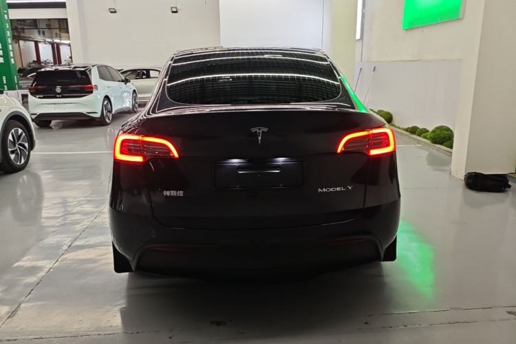 Used Tesla Model Y 2024 Rear-Wheel-Drive Version Rear