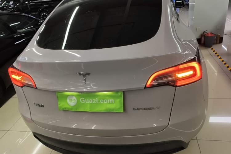 Used Tesla Model Y 2024 Rear-Wheel-Drive Version Rear
