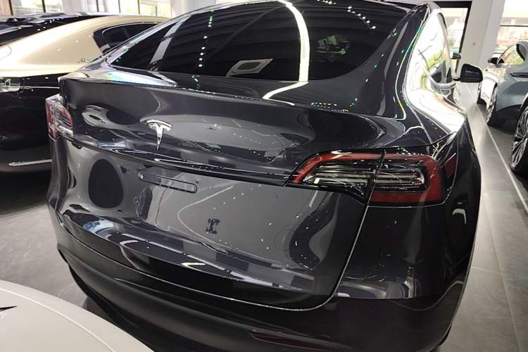 Used Tesla Model Y 2024 Rear-Wheel-Drive Version Rear