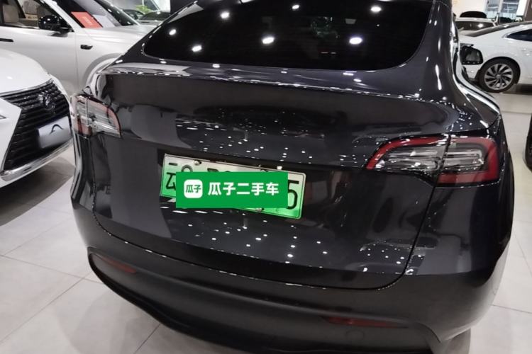 Used Tesla Model Y 2024 Long-Range All-Wheel-Drive Version Rear
