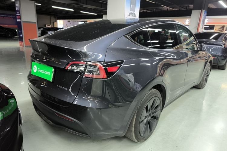 Used Tesla Model Y 2024 Rear-Wheel-Drive Version Rear Right 45 Deg