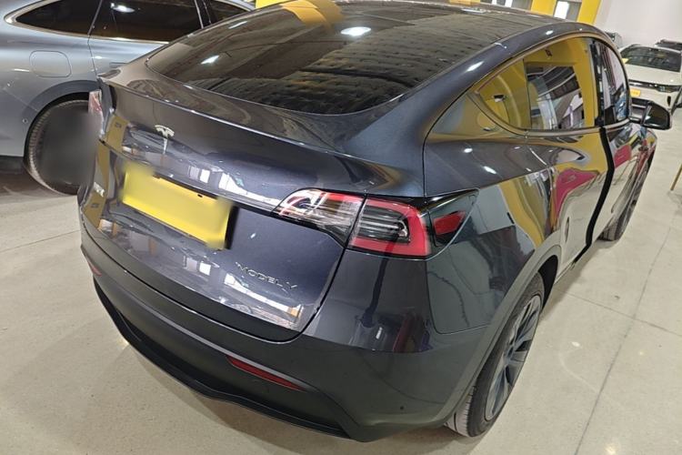 Used Tesla Model Y 2024 Rear-Wheel-Drive Version Rear Right 45 Deg