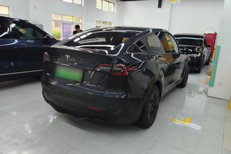Used Tesla Model Y 2024 Rear-Wheel-Drive Version Rear Right 45 Deg