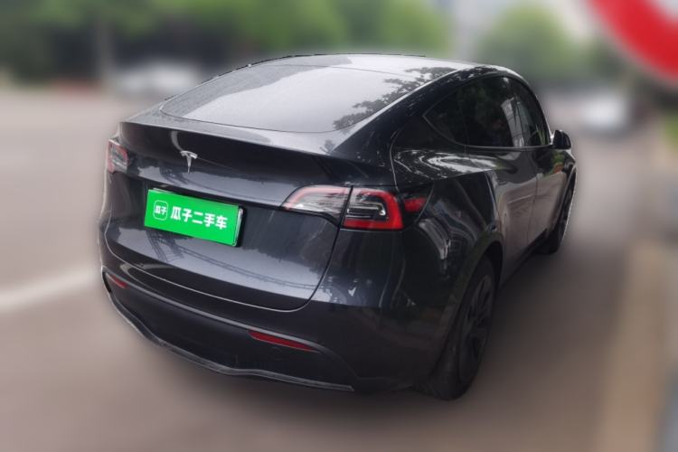 Used Tesla Model Y 2024 Rear-Wheel-Drive Version Rear Right 45 Deg