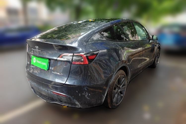 Used Tesla Model Y 2024 Rear-Wheel-Drive Version Rear Right 45 Deg