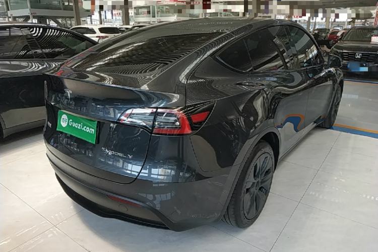 Used Tesla Model Y 2024 Rear-Wheel-Drive Version Rear Right 45 Deg