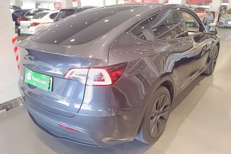 Used Tesla Model Y 2024 Rear-Wheel-Drive Version Rear Right 45 Deg