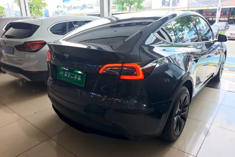 Used Tesla Model Y 2024 Rear-Wheel-Drive Version Rear Right 45 Deg